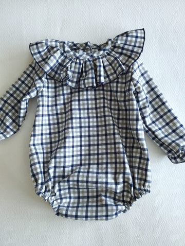 Pelele cuadros azul marino y gris