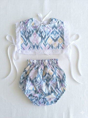 Conjunto Étnico bebé de baberola y cubrepañal