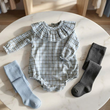 Pelele cuadros celeste y gris