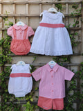 Preciosa coleccion donde podrás conjuntar a todos los hermanos, vestido, pelele, conjunto bombacho y bermudas